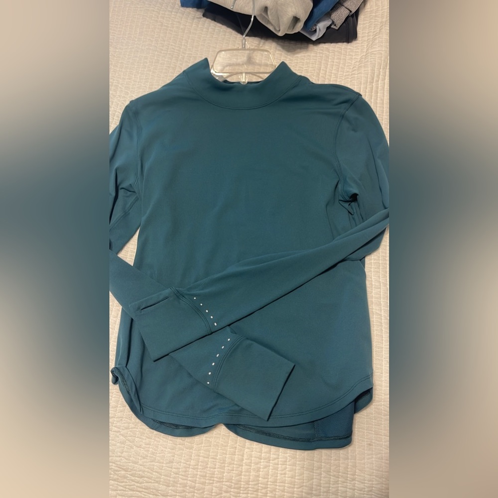Lululemon long sleeve